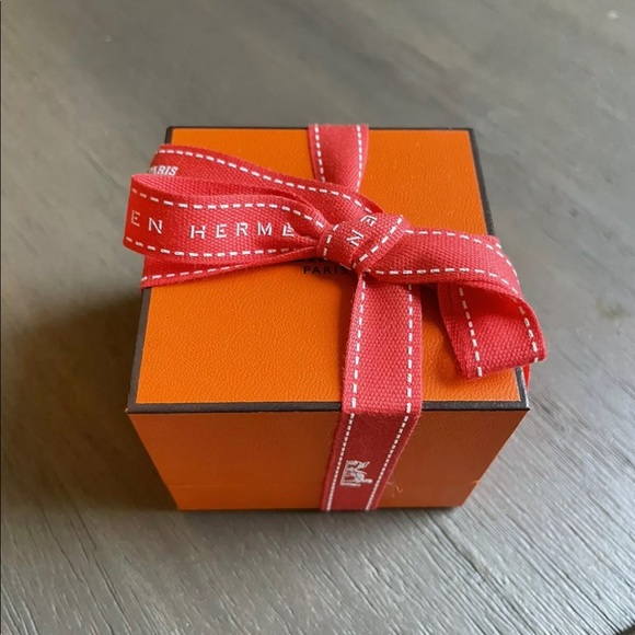 Hermes Chaine D'Ancre 18k Rose Gold Stud Earrings - Picture 7 of 11